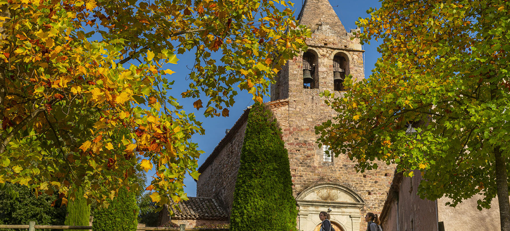 VIL2020-014 (1) Esglèsia de Santa Maria de Vilanova de Sau. Camí de l'Abad Oliba, octubre de 2020.